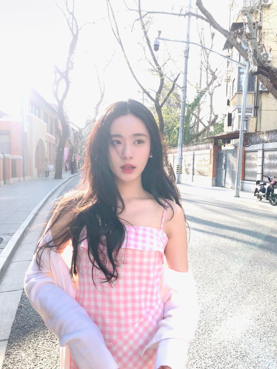 일주 tweet media