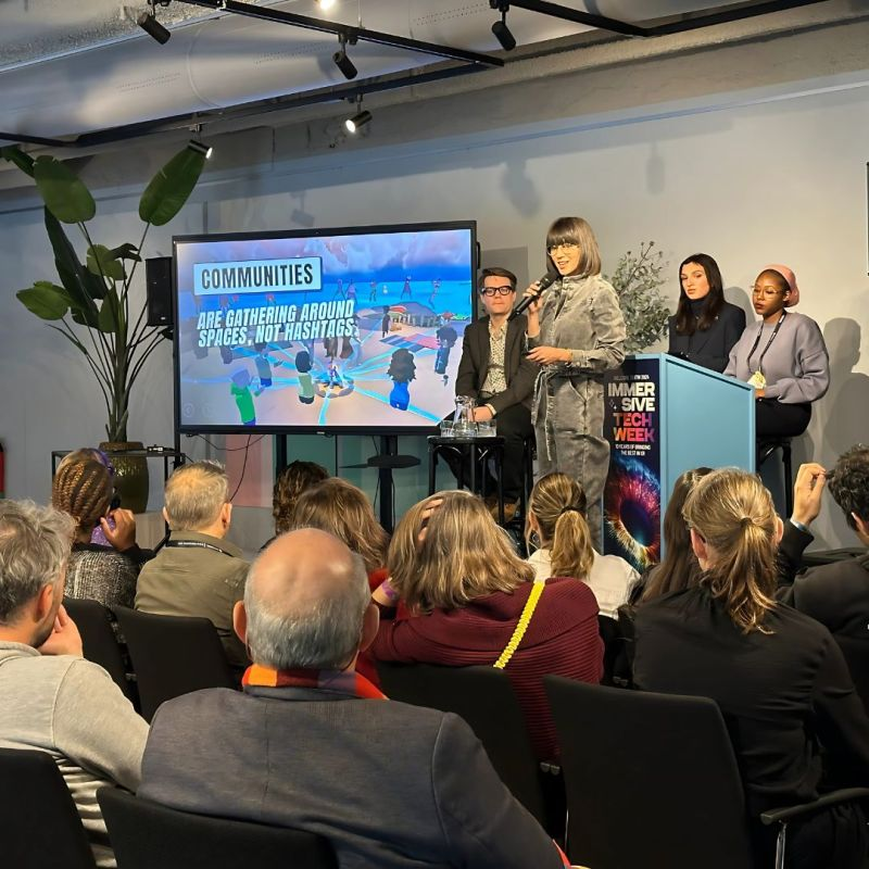 AndyFidel_'s tweet photo. If we’re creating events in 3D...
It’s not just to look “tech.”

It’s so people feel like they’re there.
Together. Live.

Spaces where you look up and say:
"Wait—you're here too?"

🎤 Immersive talks
🎮 Interactive activities
👋 Virtual high fives

#SpatialNetworking #ITW https://t.co/Mig5ULw6Qg