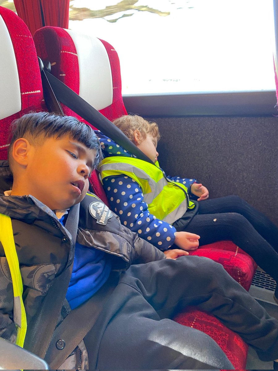 HMSWizardFS1's tweet image. HMS Wizard enjoyed a fantastic, fun filled day at Hall Farm Park!
@DeltaStrand @HMSWizardFS1 @YourSchoolGames #HallFarm
@DeltaTrust_Org #EYFSFun🚜🌱