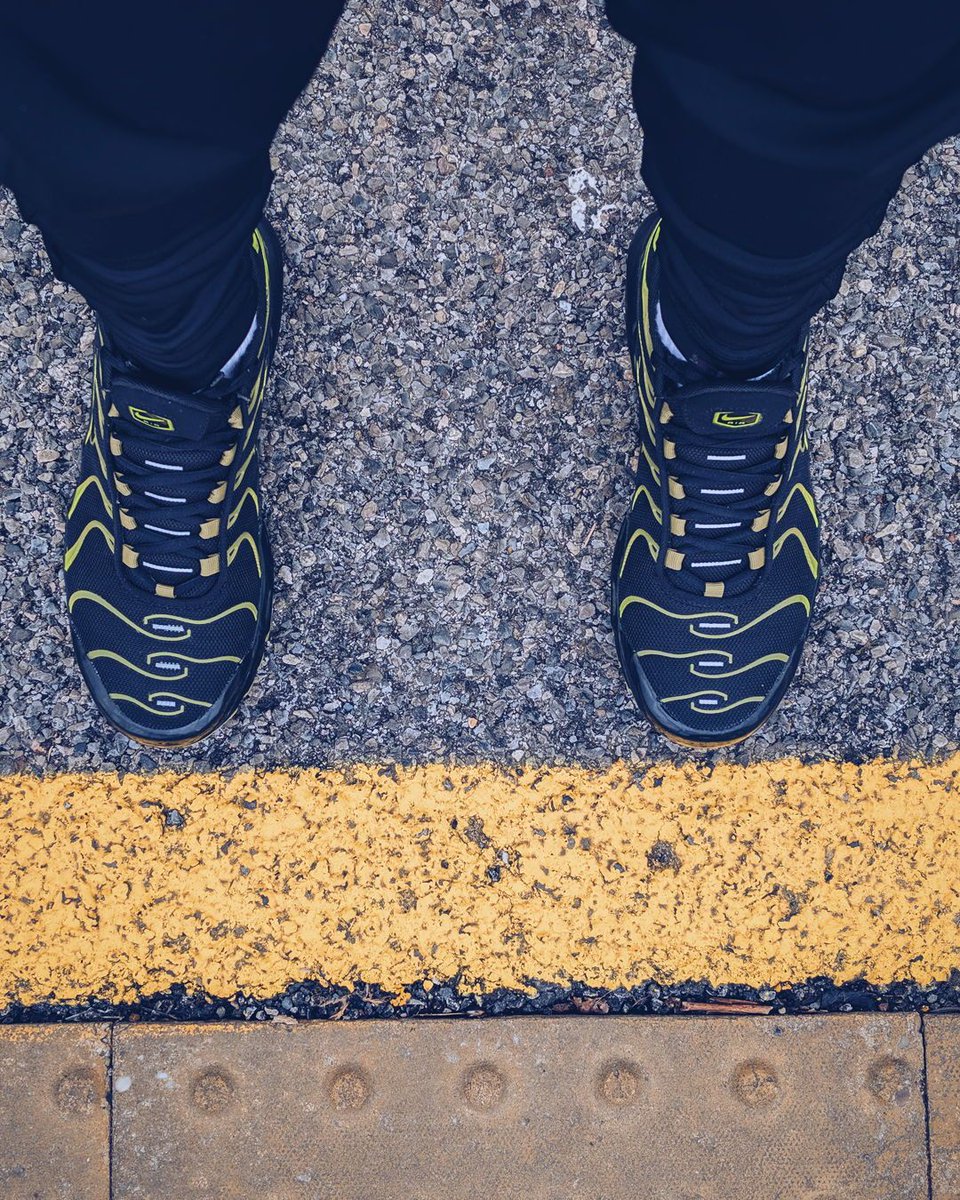 undertheboot (@under_the_boot) on Twitter photo 