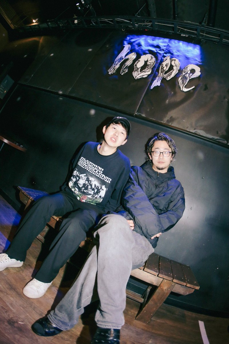 6年間、長かったな。

俺がいたStain hung overを愛してくれてありがとうございました！

2019.03.08〜2025.03.22

Stain hung over Gt.Vo

佐藤朱利