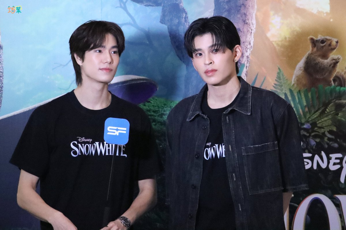 qiaoye0408's tweet image. 20250323🐻🐼
【PondPhuwin SF SnowWhite】
🐿️
#SFxPondPhuwin #SFxSnowWhite
#ปอนด์ภูวินทร์ #PondPhuwin
#ppnaravit @ppnaravit
#phuwintang @phuwintang