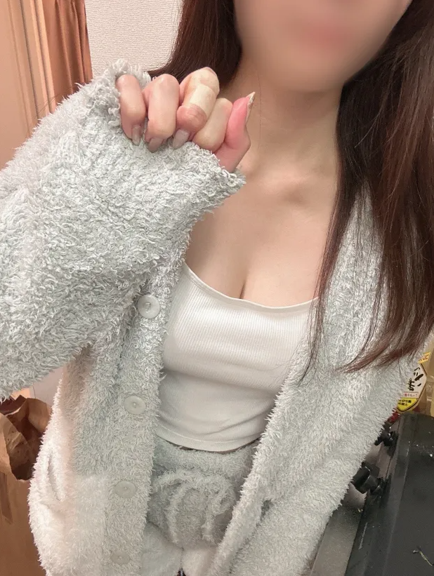 熱湯で手を負傷しました。ヒリヒリして痛いよう😣🌀