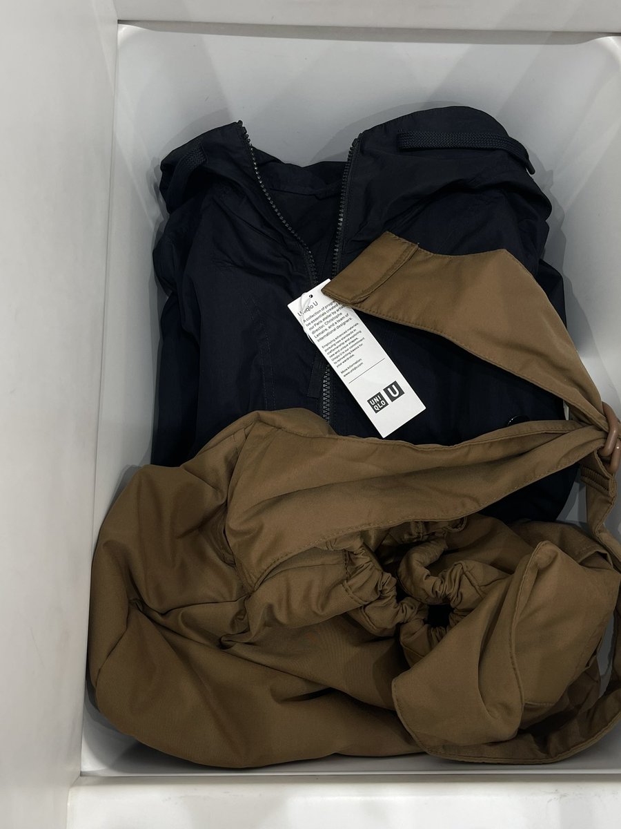 maNami7142's tweet photo. 今月のUNIQLOベストバイ https://t.co/Li4DBXA6S9