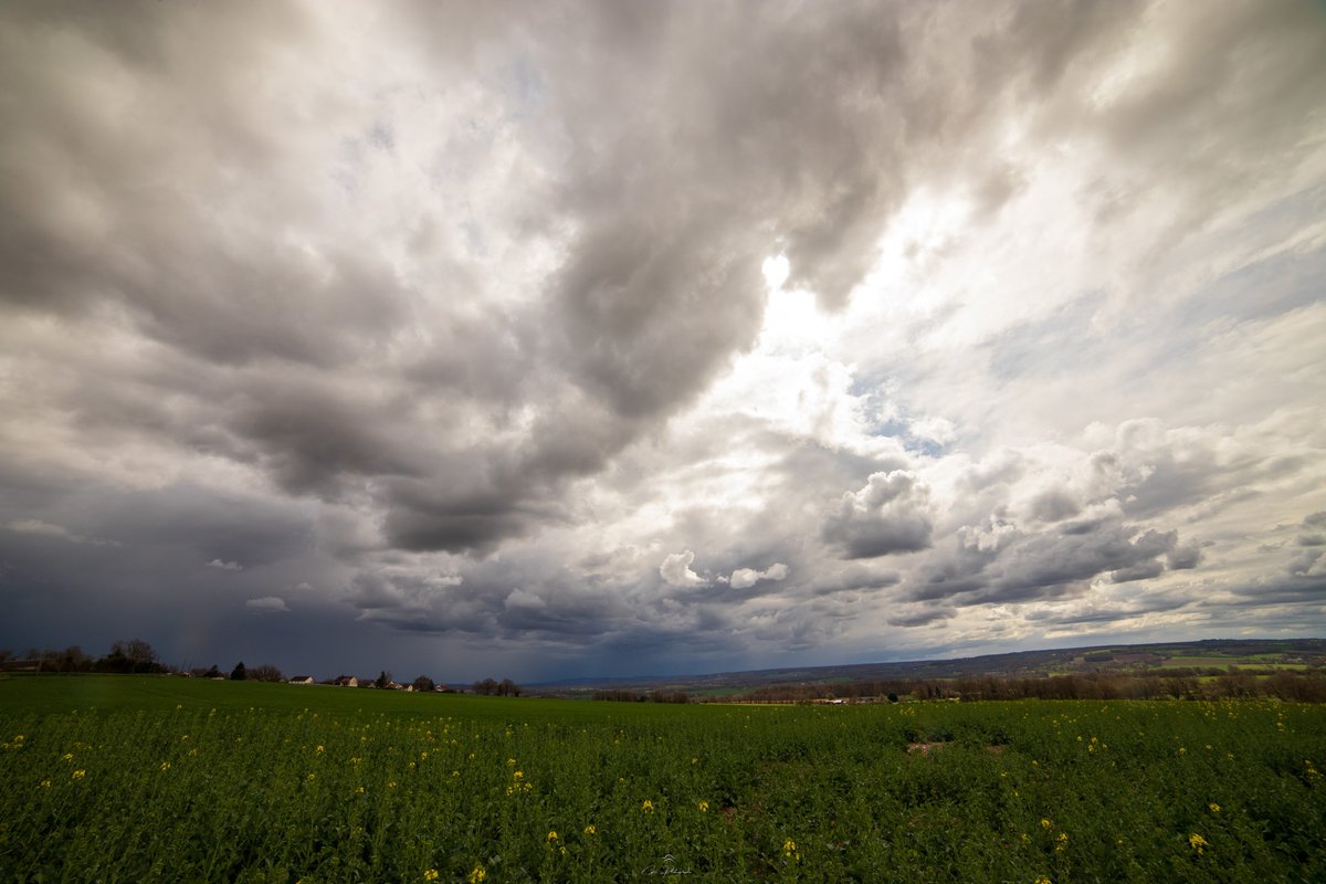 CyrilAguie's tweet image. 🌩️ Retour sur la chasse du 22 mars 2025 🌧️
sous l’influence de la dépression #Martinho.  #Sancerre #Loiret #departementducher #orage