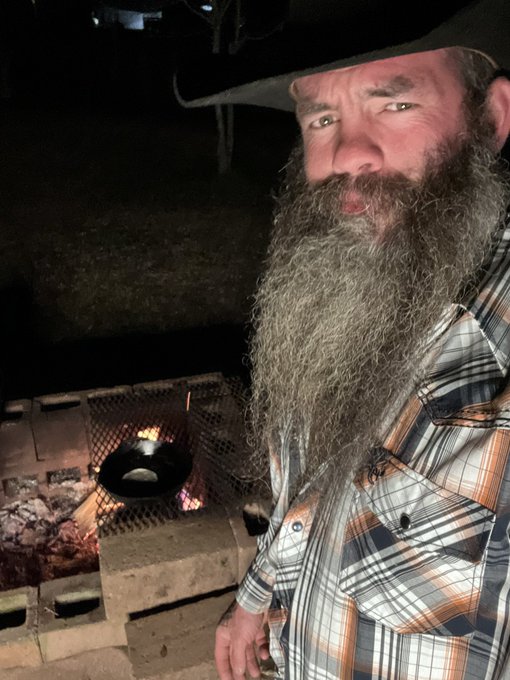 Food over fire is best. This isn’t a debate. ☺️ https://t.co/UMZ30CTtgW