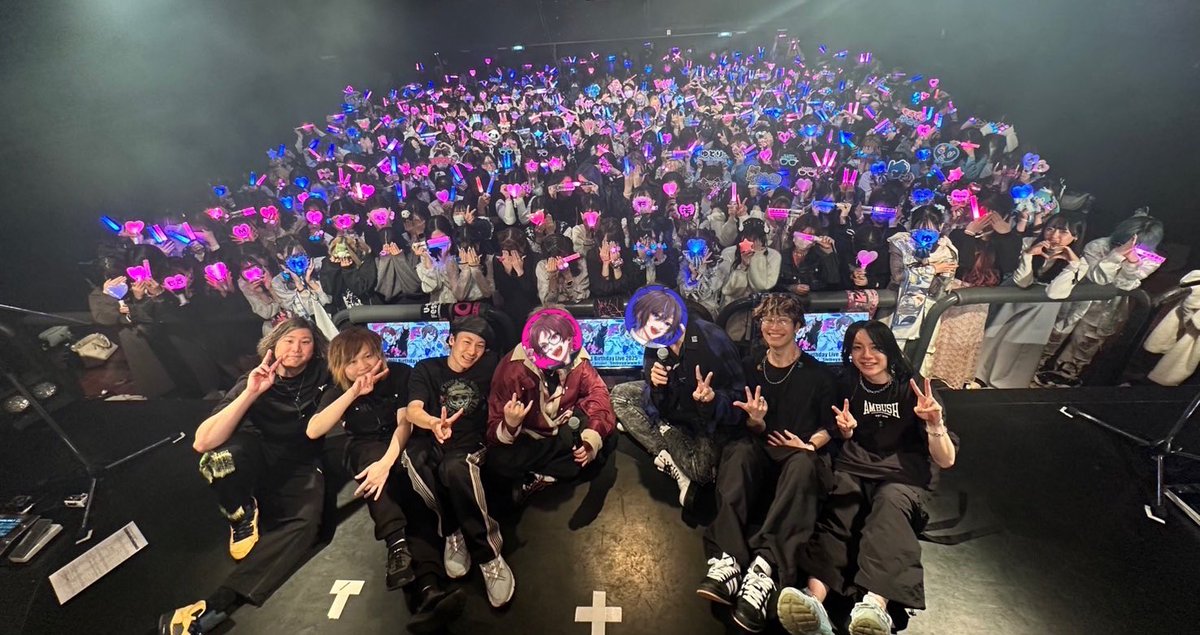 umm_dot_com's tweet photo. 🎂U-Mol Birthday LIVE 2025🎂
お越し頂きありがとうございました！✨

最高の一日になりました☺️🎉
2025年もよろしくお願いします‼️

#ゆーもるバースデー2025 https://t.co/ZmntDYJaVW