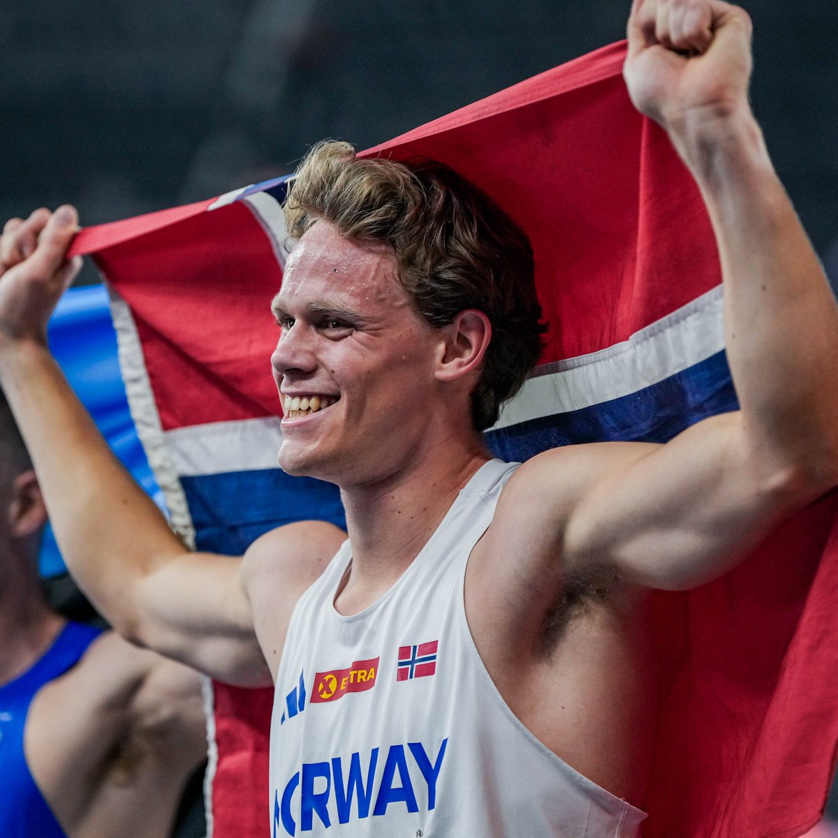 European indoor champion 🤝 World indoor champion 

Sander Skotheim digs deep to catch Johannes Erm in the final stretch of the 1000m to secures his lead and win gold in the heptathlon 🤩

🥇 Skotheim 6475 🇳🇴
🥈 Erm 6437  🇪🇪 NR
🥉 Steinforth 6275 🇩🇪

#WorldIndoorChamps