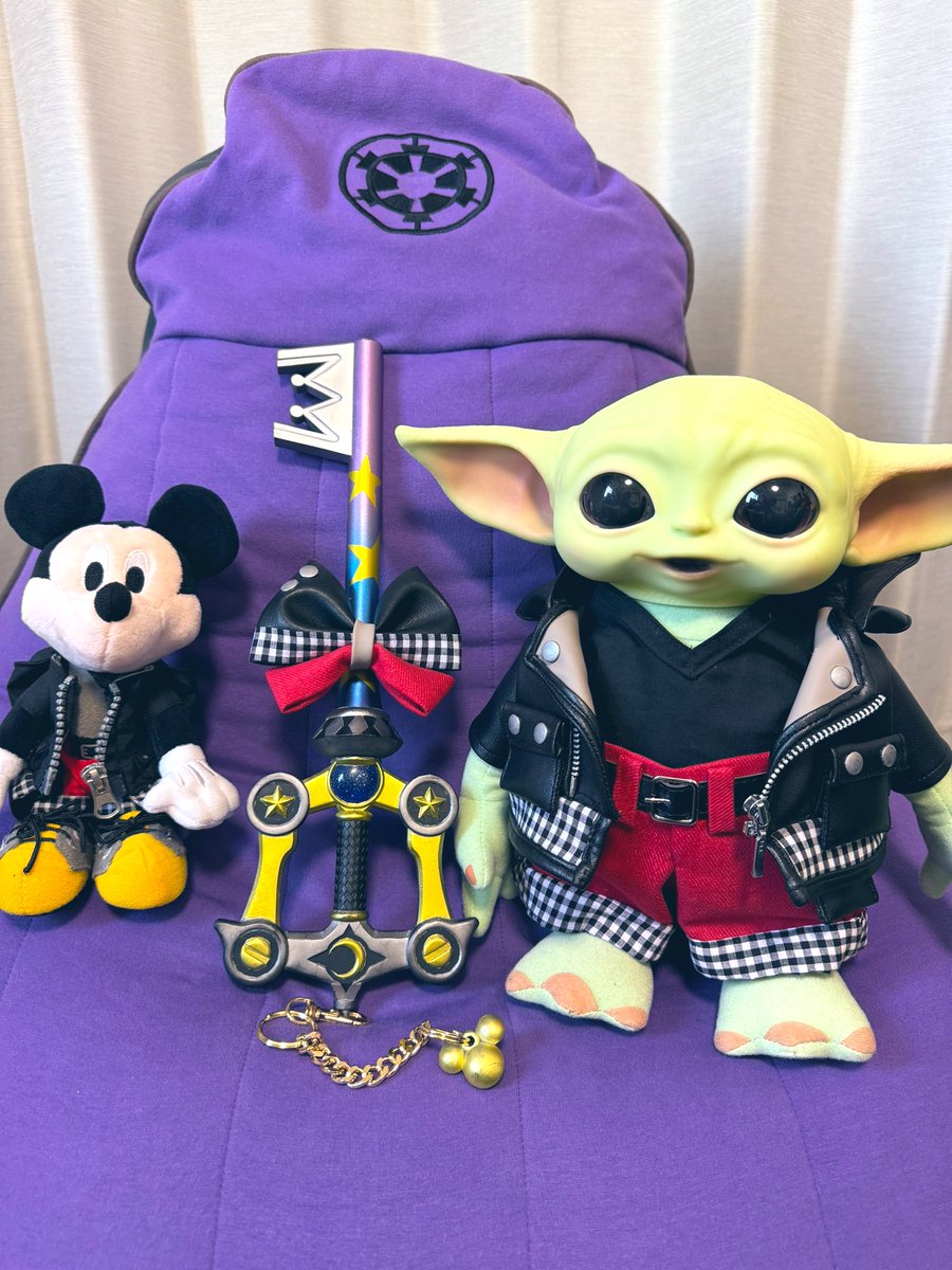 我が家の
グローグー は！！！
KHⅢ 王様ver.

#グローグー #DinGrogu 
#STARWARS 
#KH #王様 #J_KH
#ぬいぬいハーツ

🪡・🎀 @makaunko さん