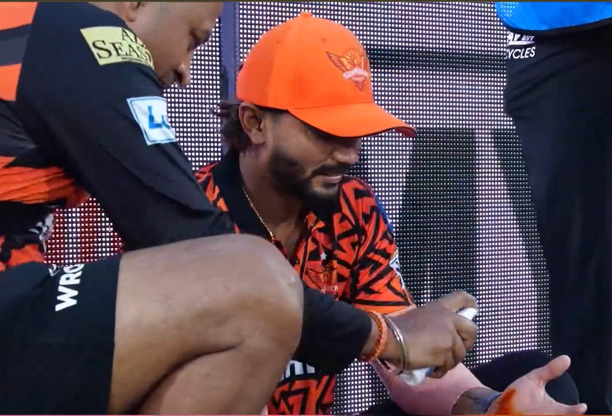 NKR Dookudu 🤕😕 
Thop effort but injure avvaku ayya