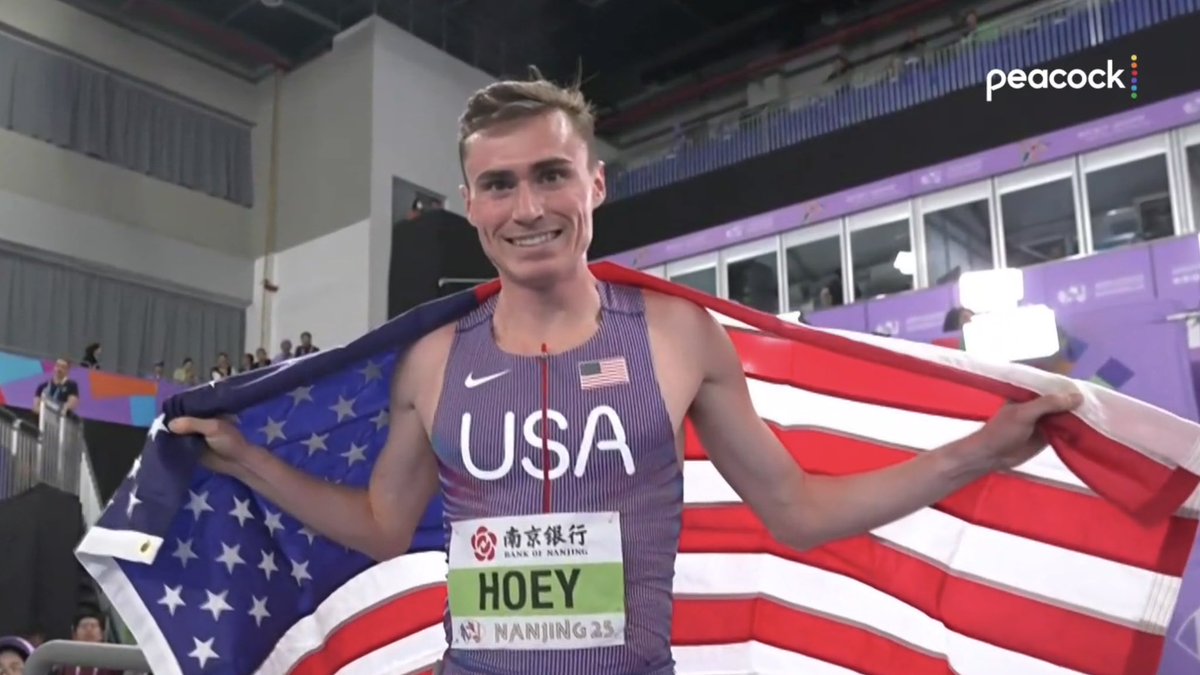 BACK TO BACK FOR TEAM USA 🇺🇸 

Josh Hoey wins the World Indoor title in the 800m, the second American in a row after Bryce Hoppel in 2024. Hoey ran aggressively from the gun, battling teammate Brandon Miller for the lead and holding off a strong kick from Belgian Elliott Cretan
