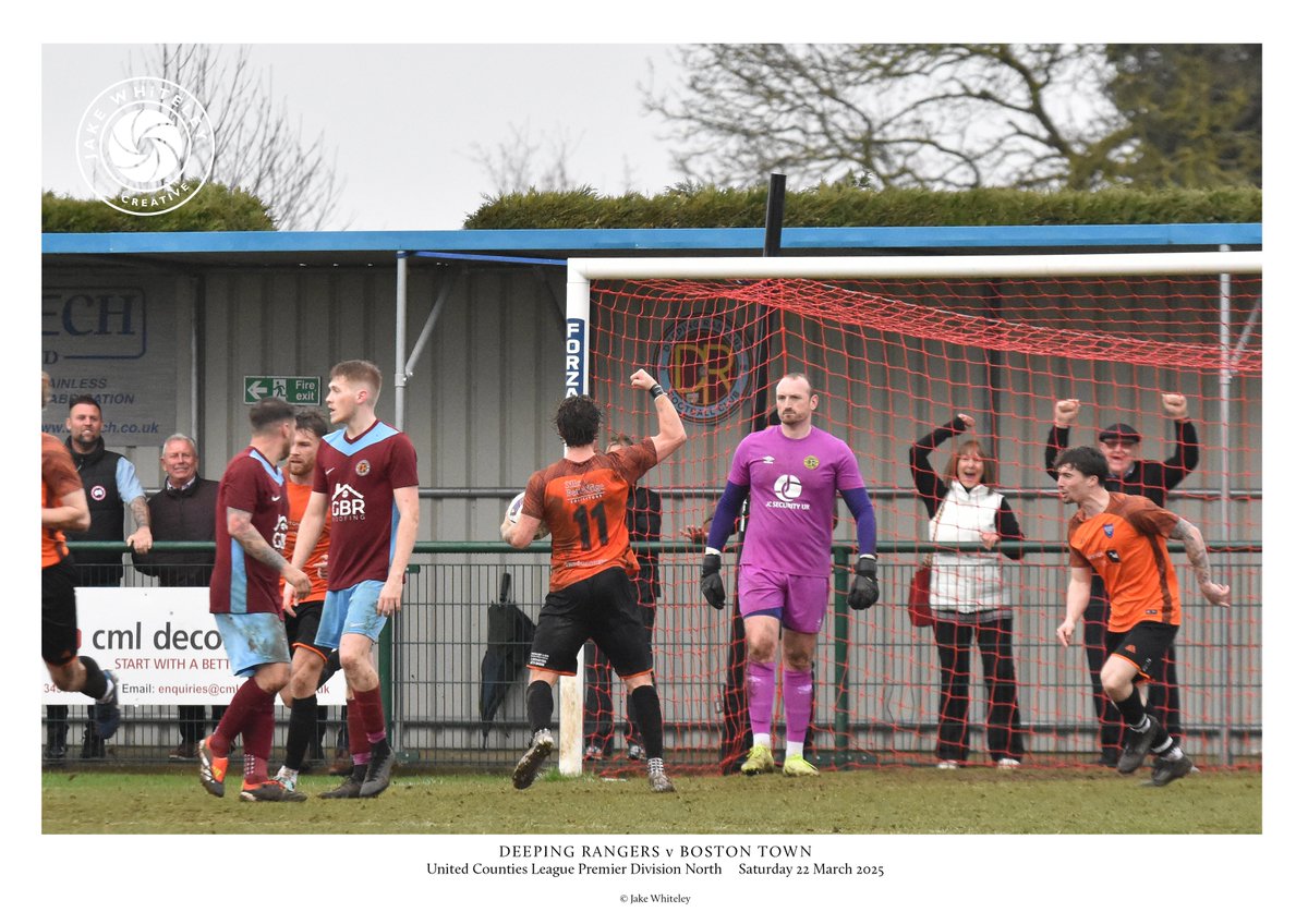 thejakewhiteley's tweet photo. 6 mins from time & after concerted pressure, #ThePoachers finally get their equaliser through #MattCotton!...
@DeepingRangers v @bostontownfc - @utdcos #PremNorth, Sat 22/3/25; match ended 1-1: well played both teams!... @deepingblade https://t.co/GGhlU6SD0M