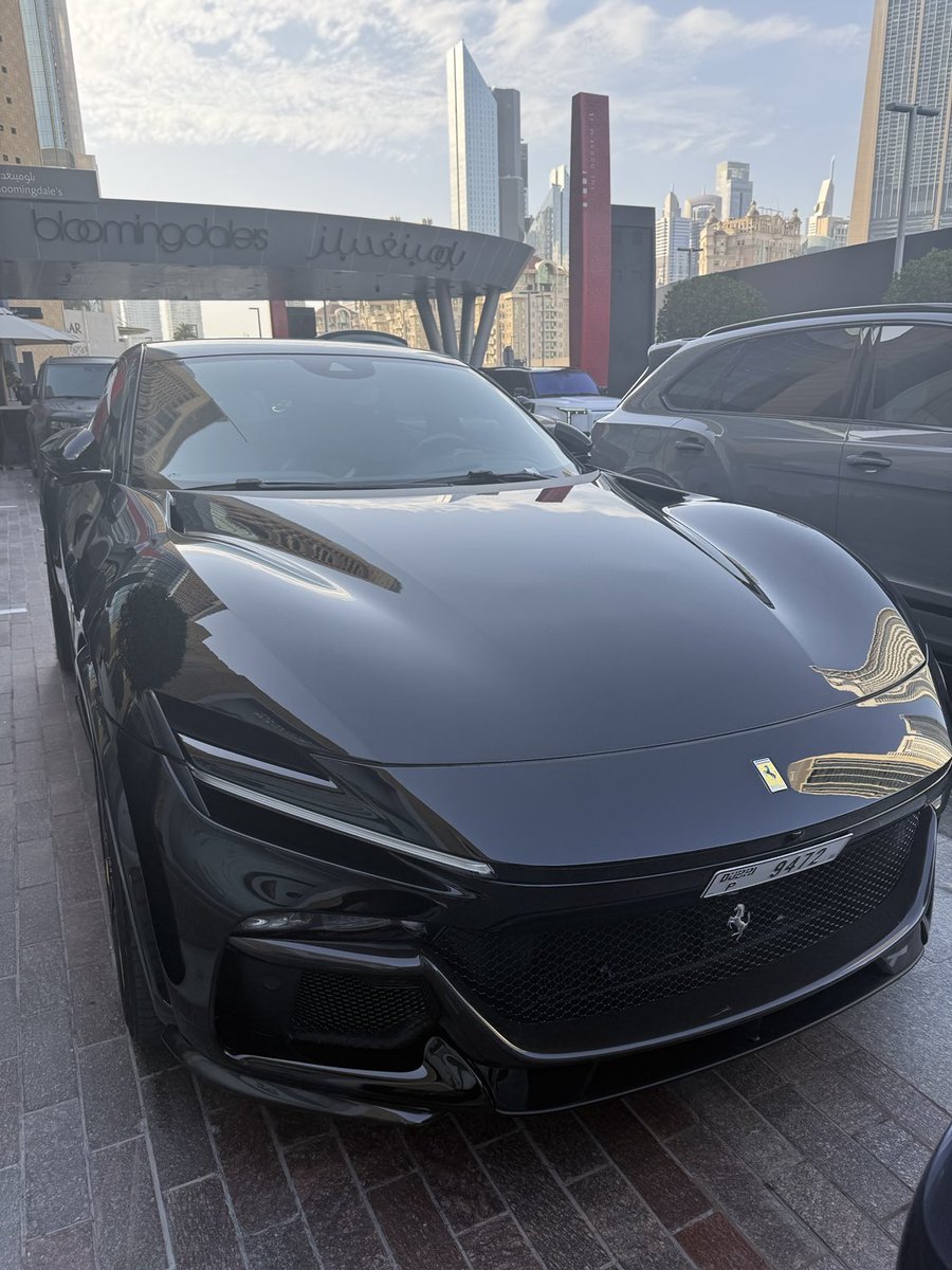 daxologist's tweet photo. When in Rome #Dubai https://t.co/72cwGnBDki