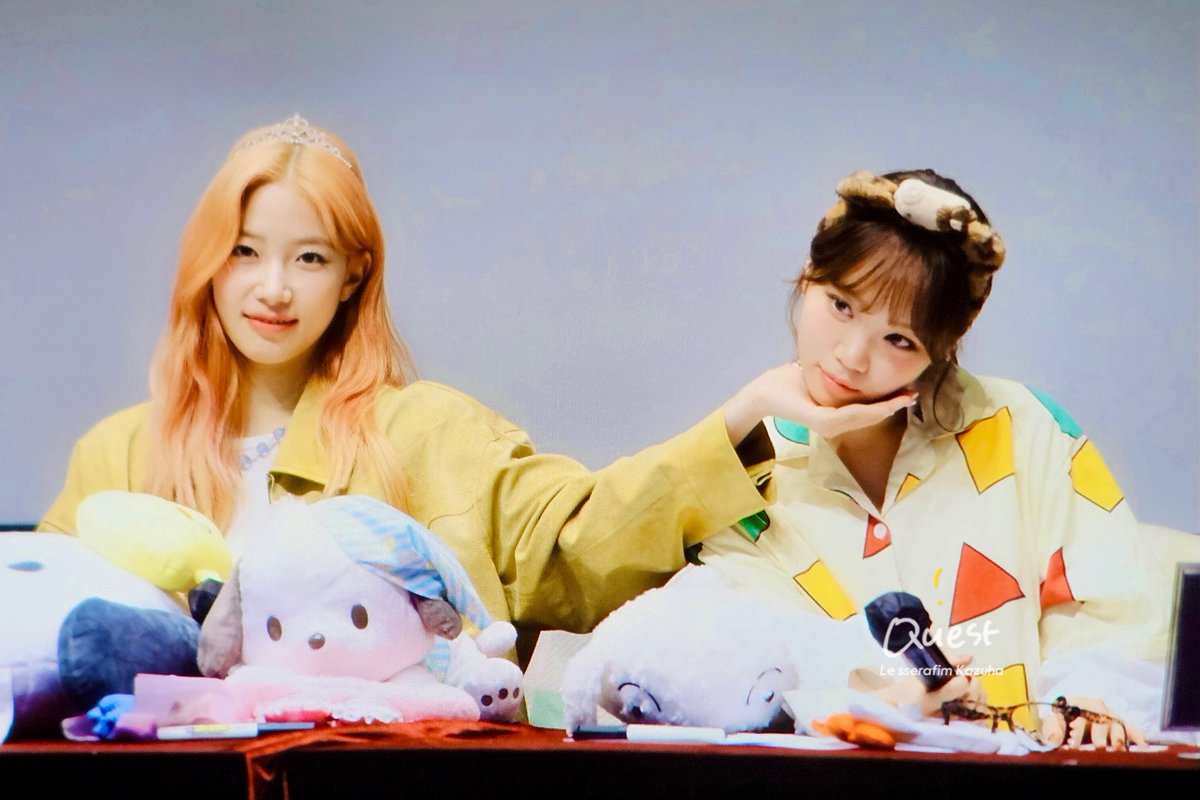 250323 
🐶🐶

#르세라핌 #LE_SSERAFIM #카즈하 #KAZUHA #カズハ #김채원 #썸머즈