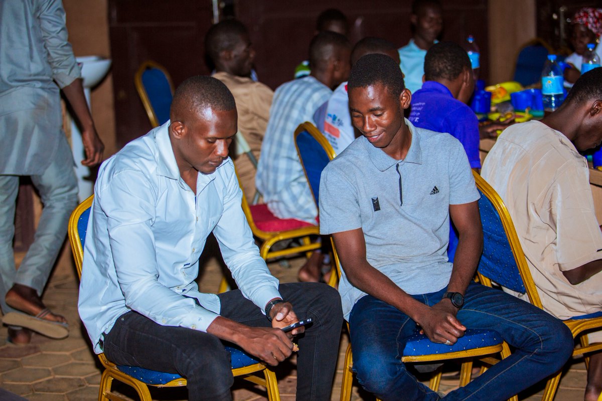 DigitalSamaria's tweet photo. #Ramadan
Hier samedi 22 /03/ 2025, @DigitalSamaria  sous l'impulsion des apprenants a organisé une rupture collective. Cette soirée magique empreinte d'émotions sincères a créé des souvenirs inoubliables joie et d'émotions.: les cœurs se sont ouverts, les rires ont fusé,. https://t.co/uze6Vzr9V0