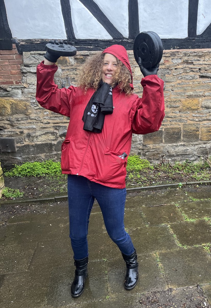 helengoth's tweet photo. Found me some free weights on the Anti Litter #Evesham #GBSpringClean #BigSpringClean litter pick! ๐คฃ๐๐ปโโ๏ธ https://t.co/QCZpSppd1r