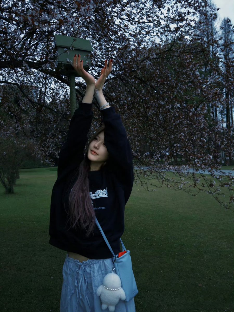 booboolili's tweet photo. 오나전 여신이잖아!!🌳💗 https://t.co/thl4onT1cJ