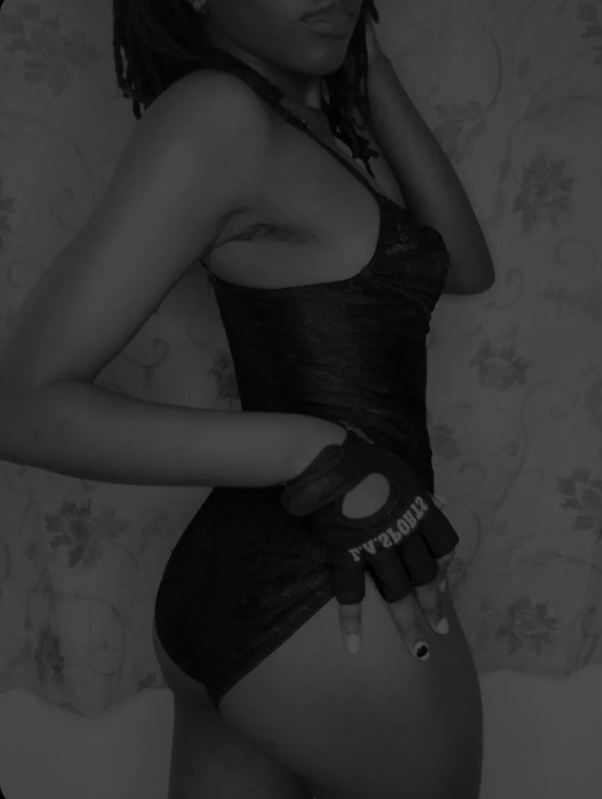 Cammyforsex's tweet photo. Did you miss me let me know in the comments. Who would fuck me ? https://t.co/qB6ncqBGM7