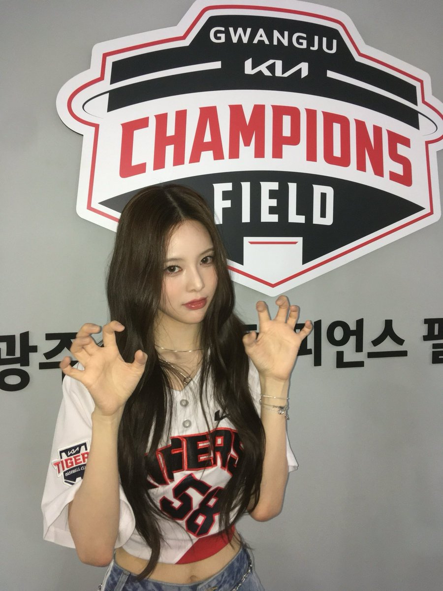 izna_offcl's tweet image. [izME📮]

KIA 타이거즈🐯👏

#izna #이즈나
#BANGJEEMIN #방지민