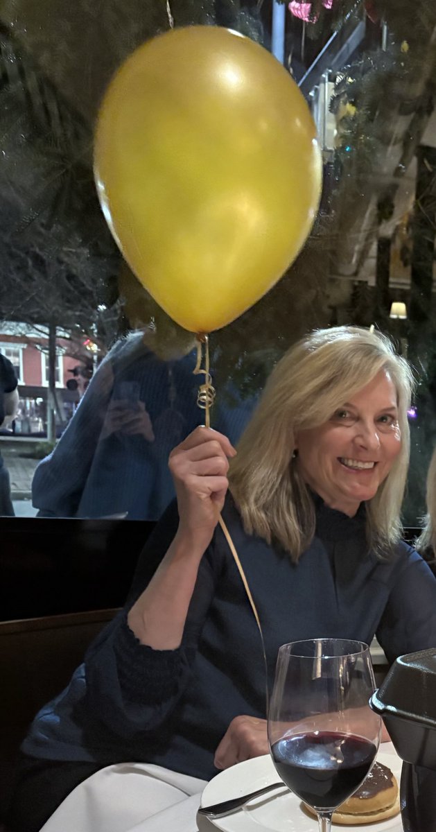 Happy birthday ⁦<a href="/Kristinstober12/">Kristinstober</a>⁩