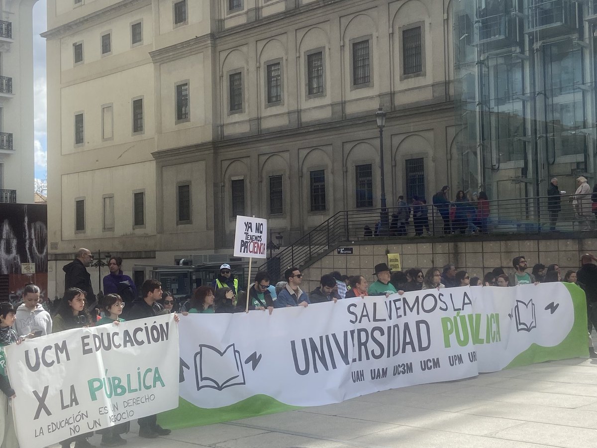 EddyIU's tweet image. 🔴Precioso domingo en Madrid, para decir NO a la privatización de los Servicios Públicos; 📣los únicos que reducen desigualdades y aumentan el bienestar de la mayoría social.