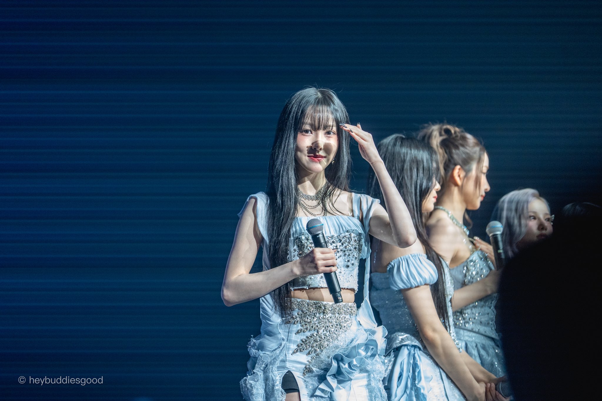 Gfriend 台湾 高雄 コンサート 入場特典 トレカ day1 ユジュ 希少 ☆安心の定価販売☆】 GFRIEND ユジュ、声帯炎により活動を制限