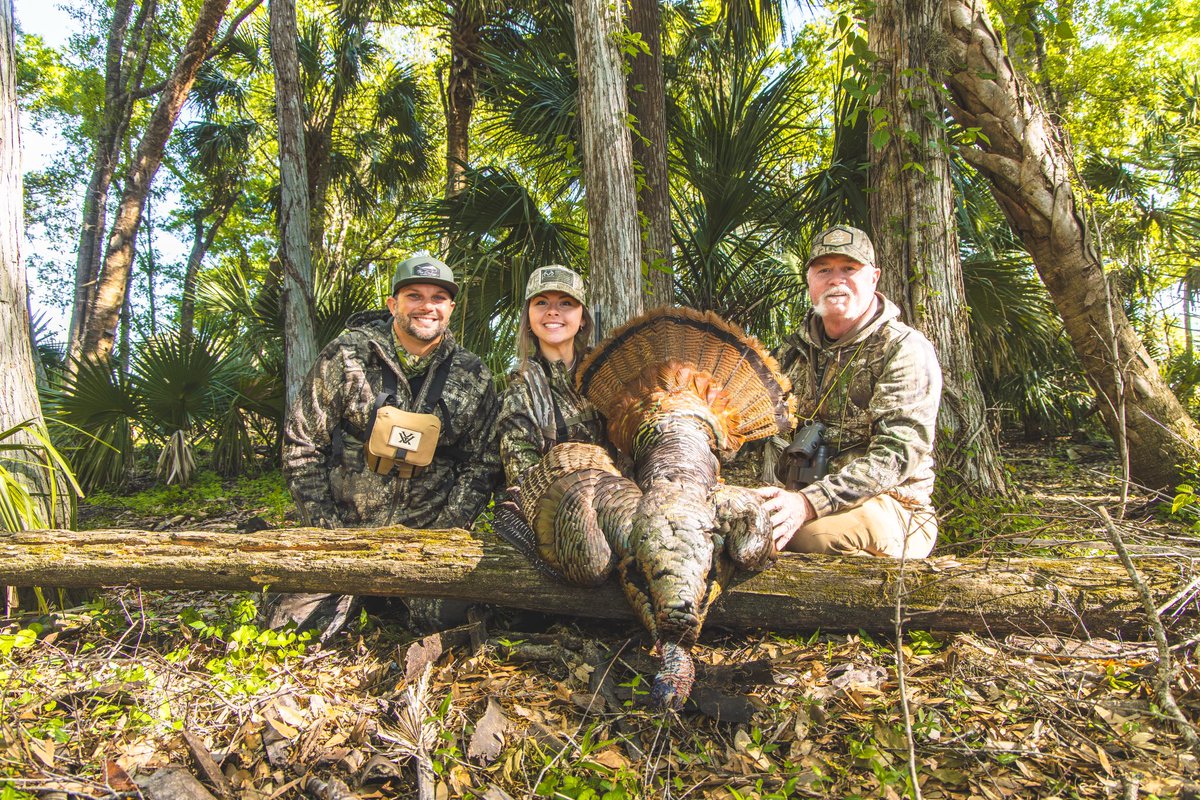 Congratulations to my daughter Gracie on a great bird. PTL what a hunt!