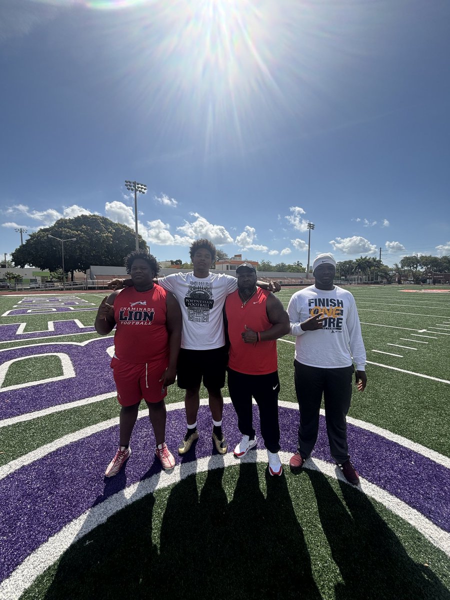 Coach Lewis tweet media