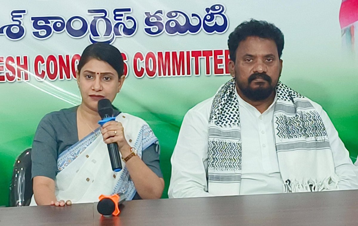 MastanValiINC's tweet photo. AICC Secretary @DrPalakVermaINC Garu and former MLA @MastanValiINC Garu& party leaders attended a press meet in Vijayawada, highlighting BJP's conspiracy against Polavaram Project & Visakha Steel Plant. Congress will not stay silent!
#SavePolavaram #SaveVizagSteel #CongressForAP
@RahulGandhi @INCIndia @kharge @kcvenugopalmp @manickamtagore @INCIndia @Jairam_Ramesh @realyssharmila