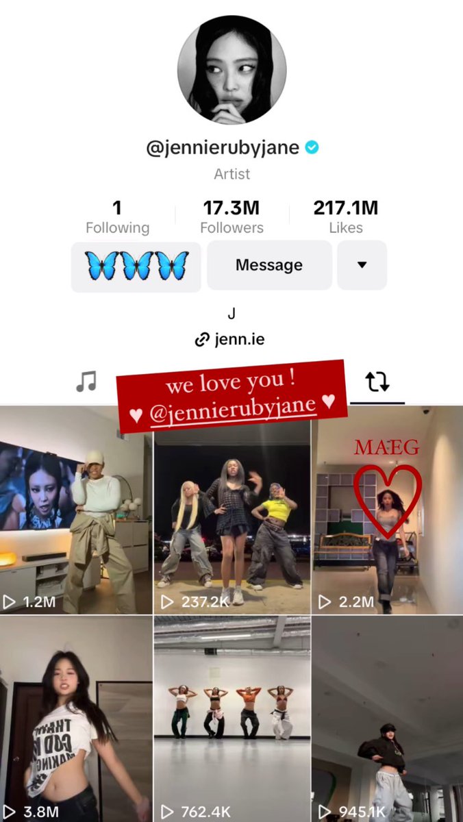 wait what !! <a href="/jennierubyjane/">JENNIE</a> ❤️

#YGIG