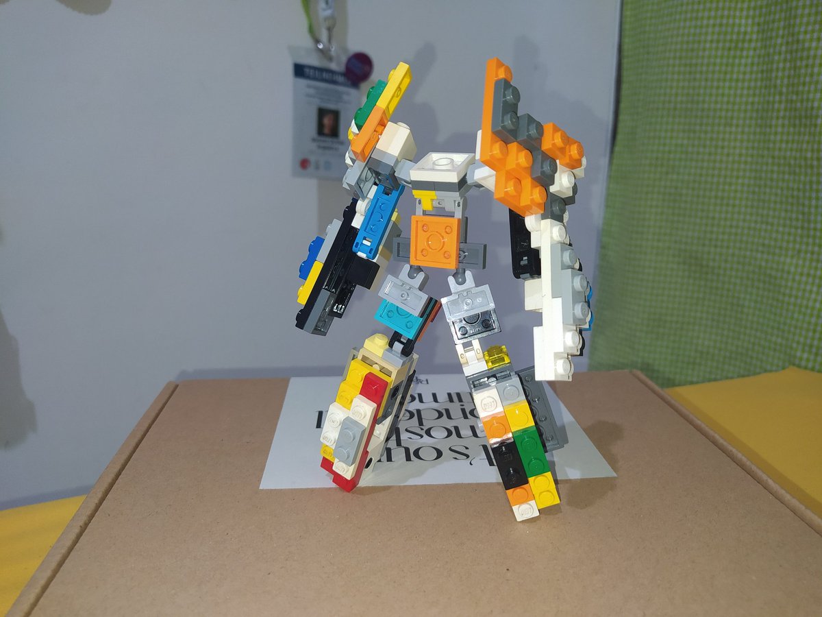 Qhaos7's tweet photo. A little something I've been working on today, I'm not sure how the robot mode will look like though. Maybe something like Eva units

#lego
#legotransformers 
#moc 
#legomoc https://t.co/CzdzpPw1dd