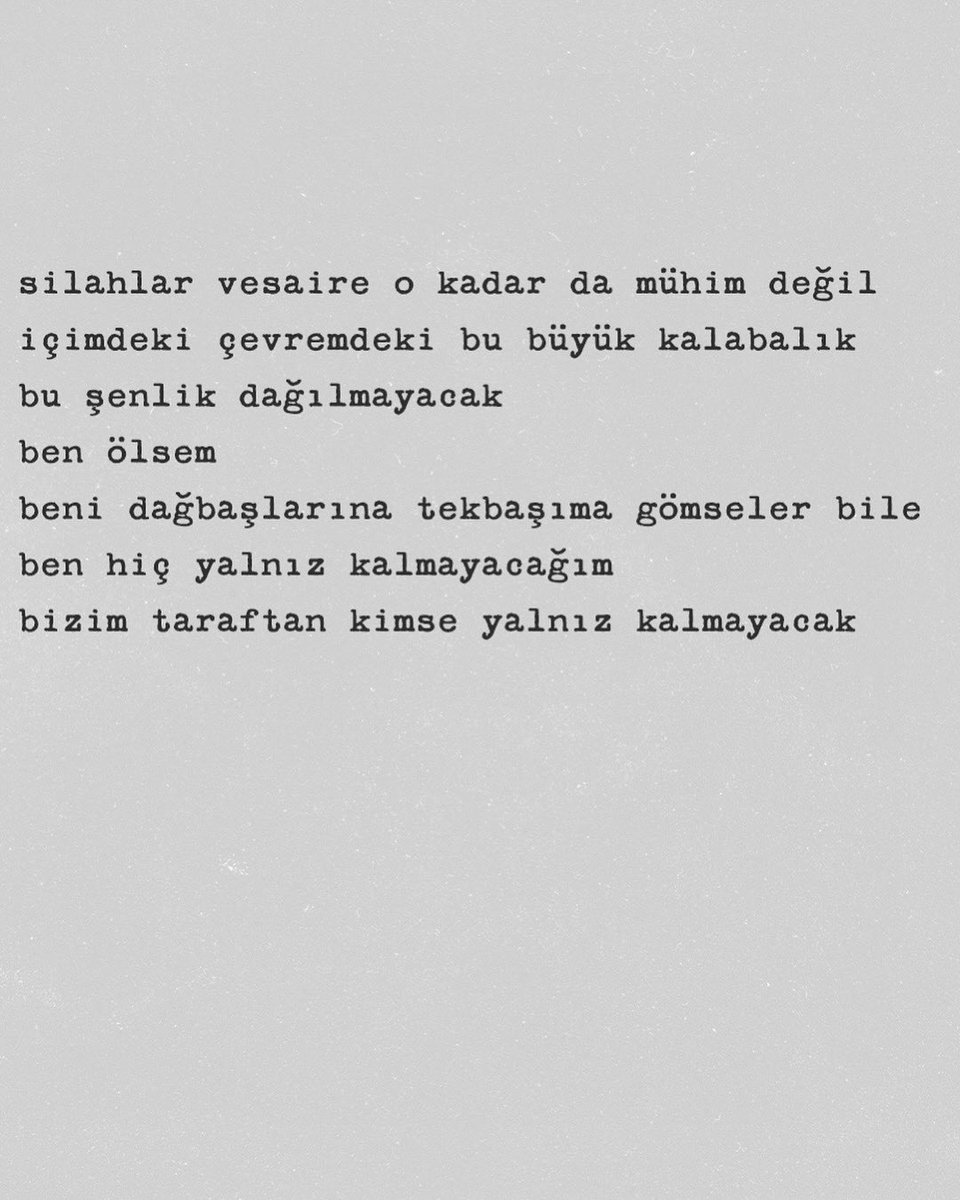 “Artık yeter, 
Sıçrama başlasın”

Yolunda gitmeyen bir şeyler olduğunu hepimiz biliyoruz. 
Dönüşü olmayan süreçlerden geçtiğimizi hepimiz biliyoruz. 
Yarın, bugünden başlıyor, biliyoruz.
​Özgürlüğün ve demokrasinin, ​hak ​ve irade gaspına karşı koyanların tarafında, hakları