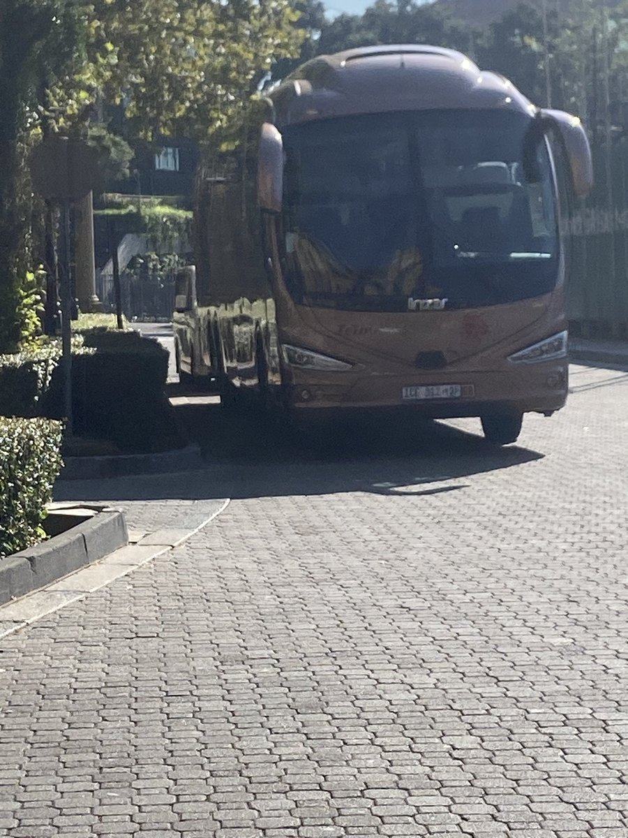 Huku kumbe yapo mengi tuuu🤣🤣🤣 ninazie???🤣🤣🤣