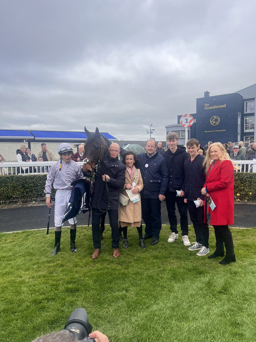 NOBLE NATION justifies favouritism in The Dubawi Legend <a href="/CompasStallions/">CompasStallions</a> Handicap under Shane Foley for trainer Ger O’Leary 👏🏼

#FlatIsBack #NaasRC