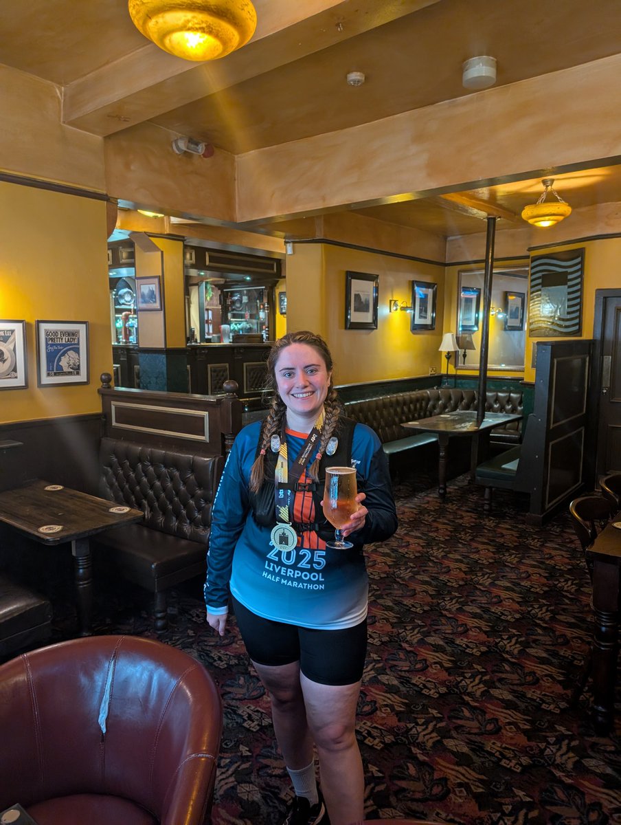 Liverpool half marathon ✅
Amazing support from the off Liverpool always show up for their own not a single km of that race was without support 🙏🏻
And that might be the most deserved pint there ever was 🍻💙