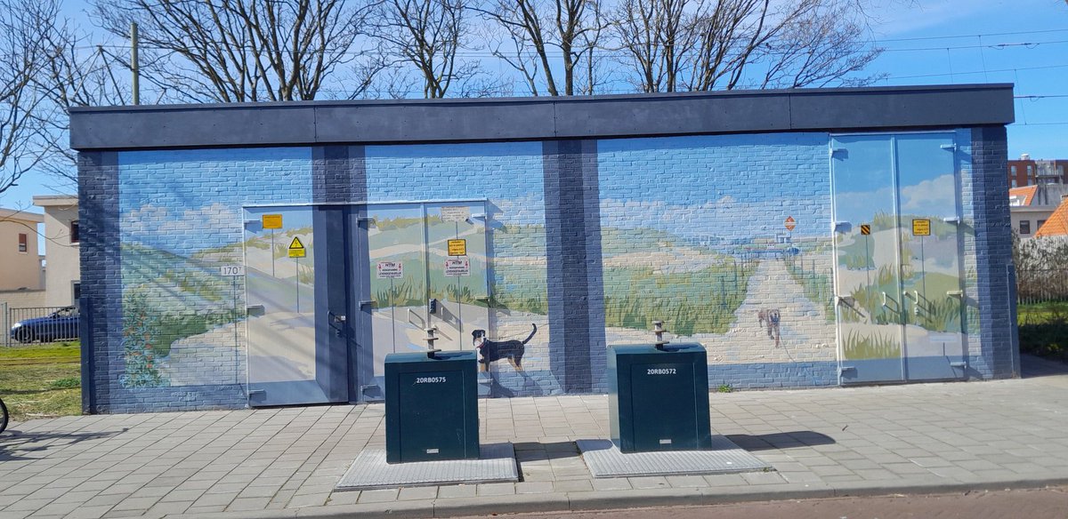 Zo kan het ook! Geen beklad transformatorhuisje deze keer, maar een impressie van #Scheveningen !

Mooi voorbeeld van <a href="/HTM_Reisinfo/">HTM Personenvervoer</a>

<a href="/GemeenteDenHaag/">Gemeente Den Haag</a>