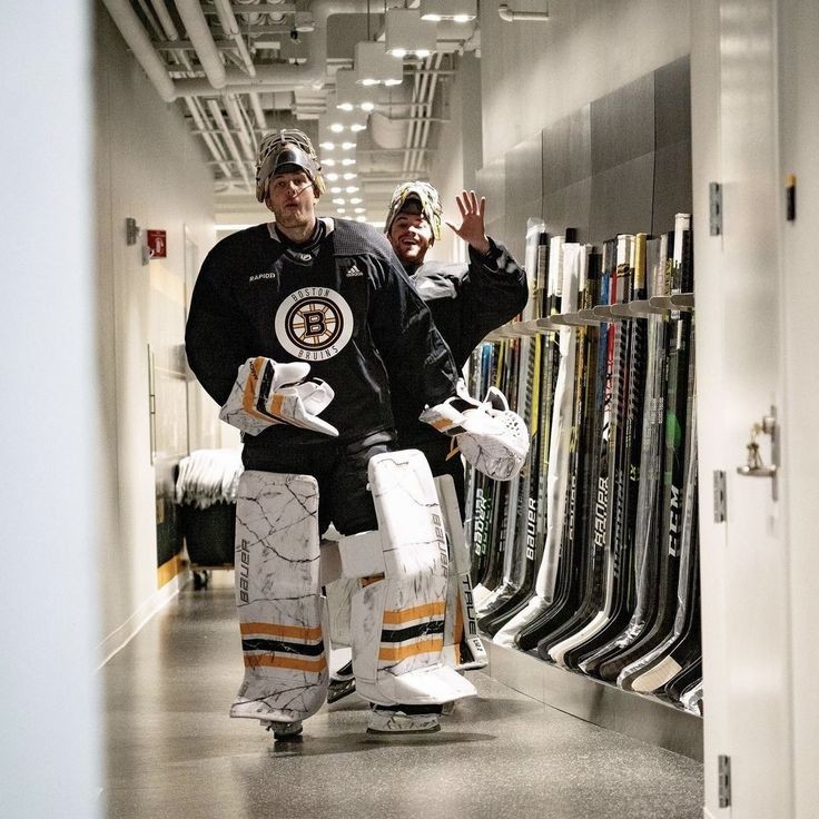 Out of Context Boston Bruins™ (@oocbruins) on Twitter photo 