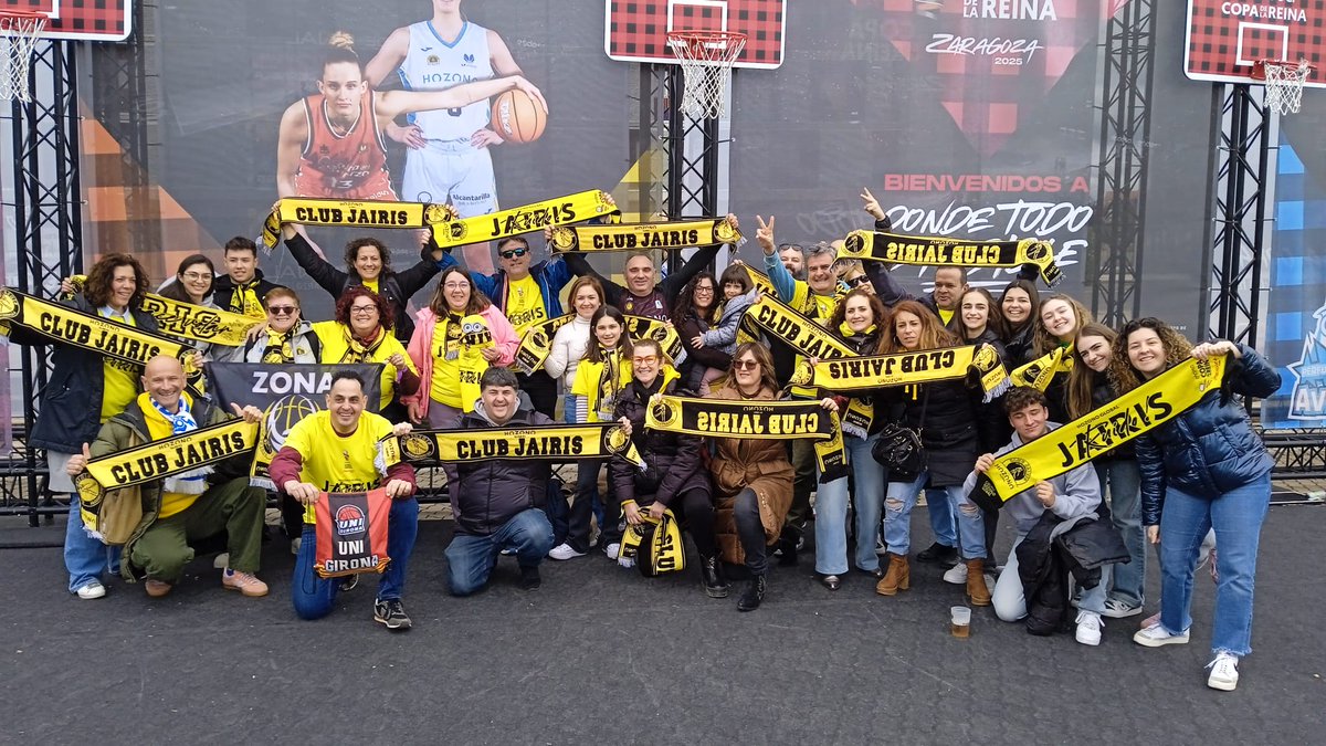 zonajairis's tweet photo. Encuentro de aficiones en la fanzone antes de la final @CBJairis @CBAvenida @CompeticionFEB
Que grande es el baloncesto femenino 🏀
@ZonaAzulSA @RanitaAvenida @HalconesCharros
#CopaModoOn #ZonaJairisOnTour https://t.co/w46g2tYDbP