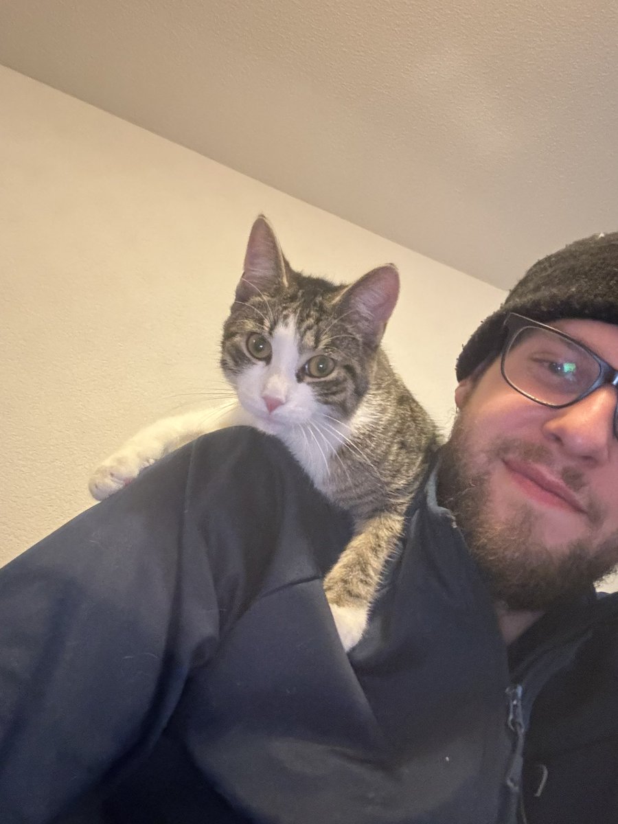 Chllin with bby💕😍😂