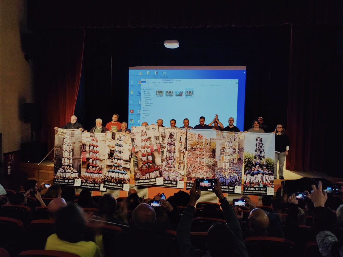 CdAltafulla's tweet photo. Avui hem estat presents en el primer dels actes de la celebració del 50è aniversari de la represa dels Castells al Catllar, "La Gènesi del 5d9f".

Agraïm la invitació a la comissió de castells del Catllar i a l'ajuntament @Aj_ElCatllar, un plaer.

#castells #elcatllar #5d9f https://t.co/GvyFf9Xp3k