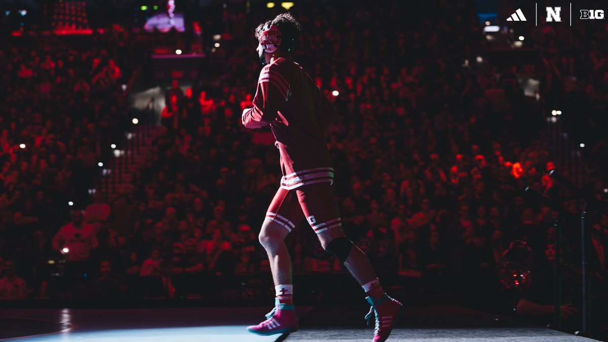 HuskerWrestling's tweet image. One of the best to ever put on a Husker singlet.

▶️ 2025 National Champ
▶️ 2X B1G Champ
▶️ 4X All-American
▶️ 2X NCAA Finalist
▶️ 101 Career WINS

Take a bow, @RidgeLovett