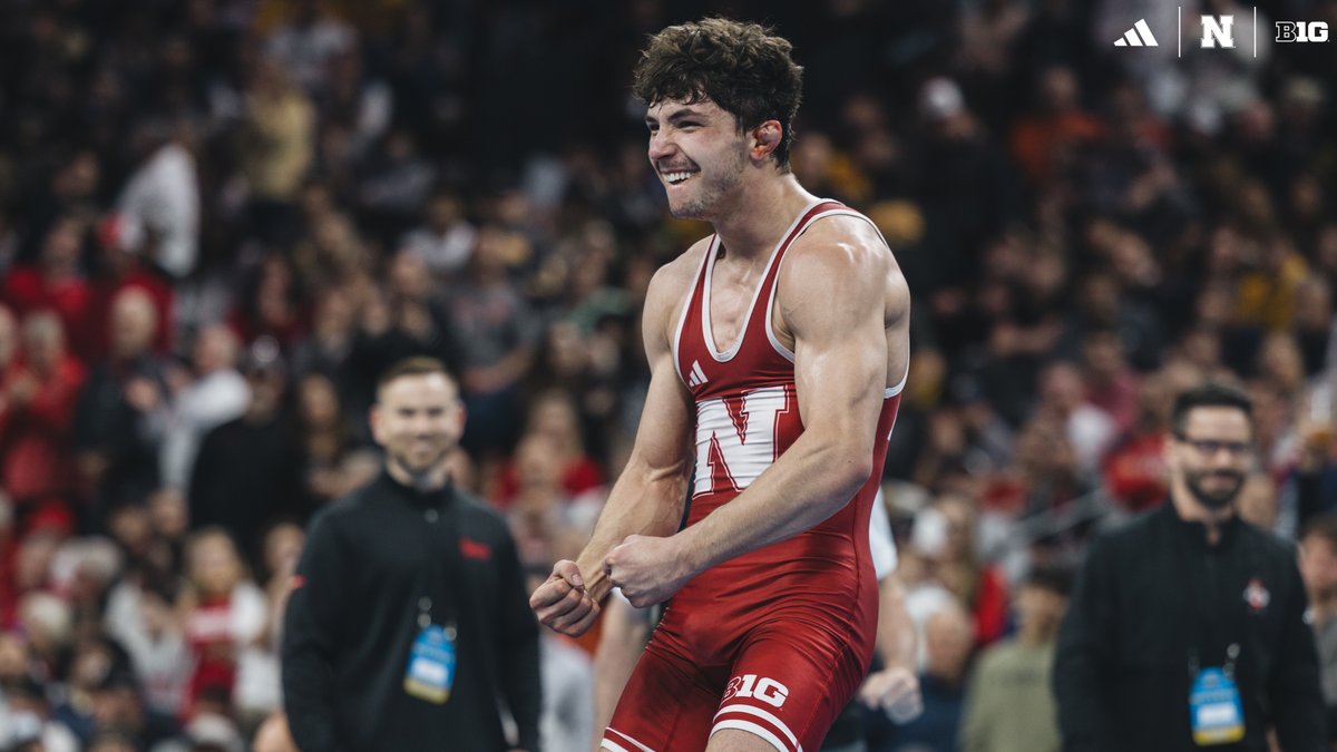 HuskerWrestling's tweet image. One of the best to ever put on a Husker singlet.

▶️ 2025 National Champ
▶️ 2X B1G Champ
▶️ 4X All-American
▶️ 2X NCAA Finalist
▶️ 101 Career WINS

Take a bow, @RidgeLovett