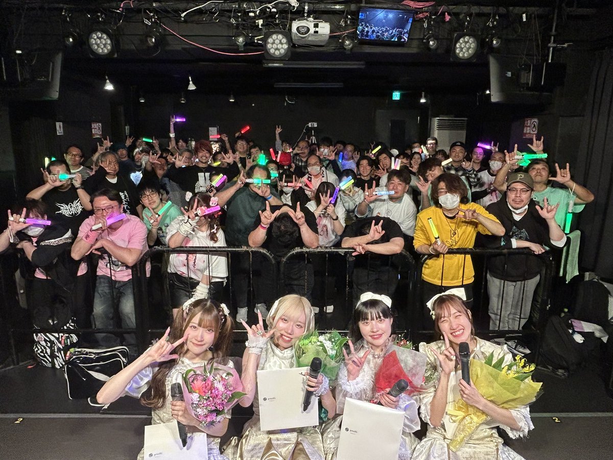 Piuuuu_official's tweet photo. 3/23(日)第2部
『 Piuuuu 現体制終了ライブ - 物語は、続く。- 』

無事に終演いたしました！
ご来場本当にありがとうございました‼️ https://t.co/ACBFG27bup