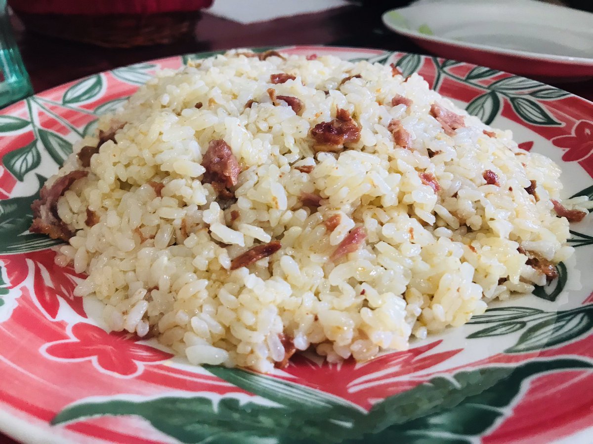 wuhaihong2018's tweet image. Esta semana me ha sido la Semana de #botillo #botelo . Me ha encantado el botillo de @torredenunez que tiene menos huesos en comparación con las otras marcas del mercado. He disfrutado MUCHO habiendo hecho un plato completo con botillo y además un arroz frito con botillo.