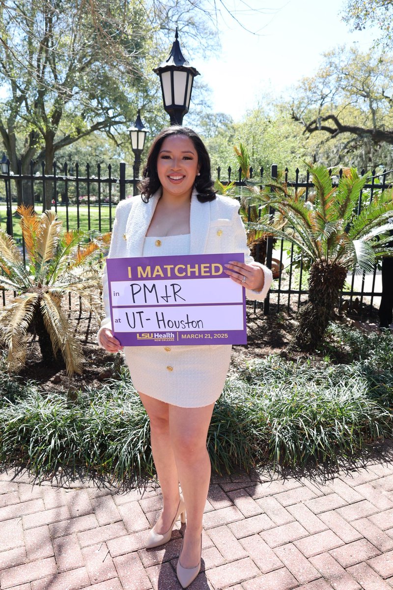 Lauren Bagneris-White tweet media