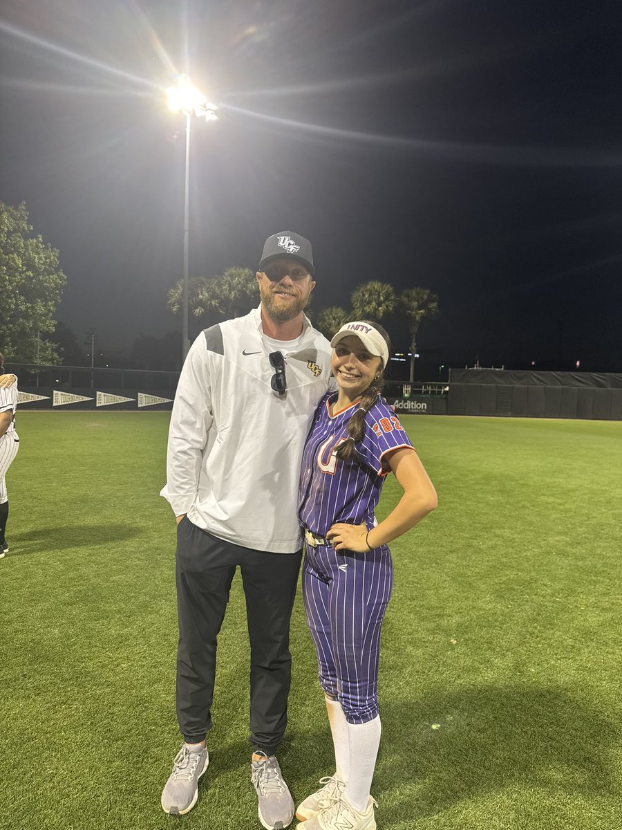 SiennaOwen2027's tweet photo. Had a great time at the UCF Camp last night, Thank you @CoachBallMalone @noahbsanders for putting on such an awesome camp! #ucfsoftball 

@UNITYRICKS 
@bellacooper2027 https://t.co/eVIFdHHWHC