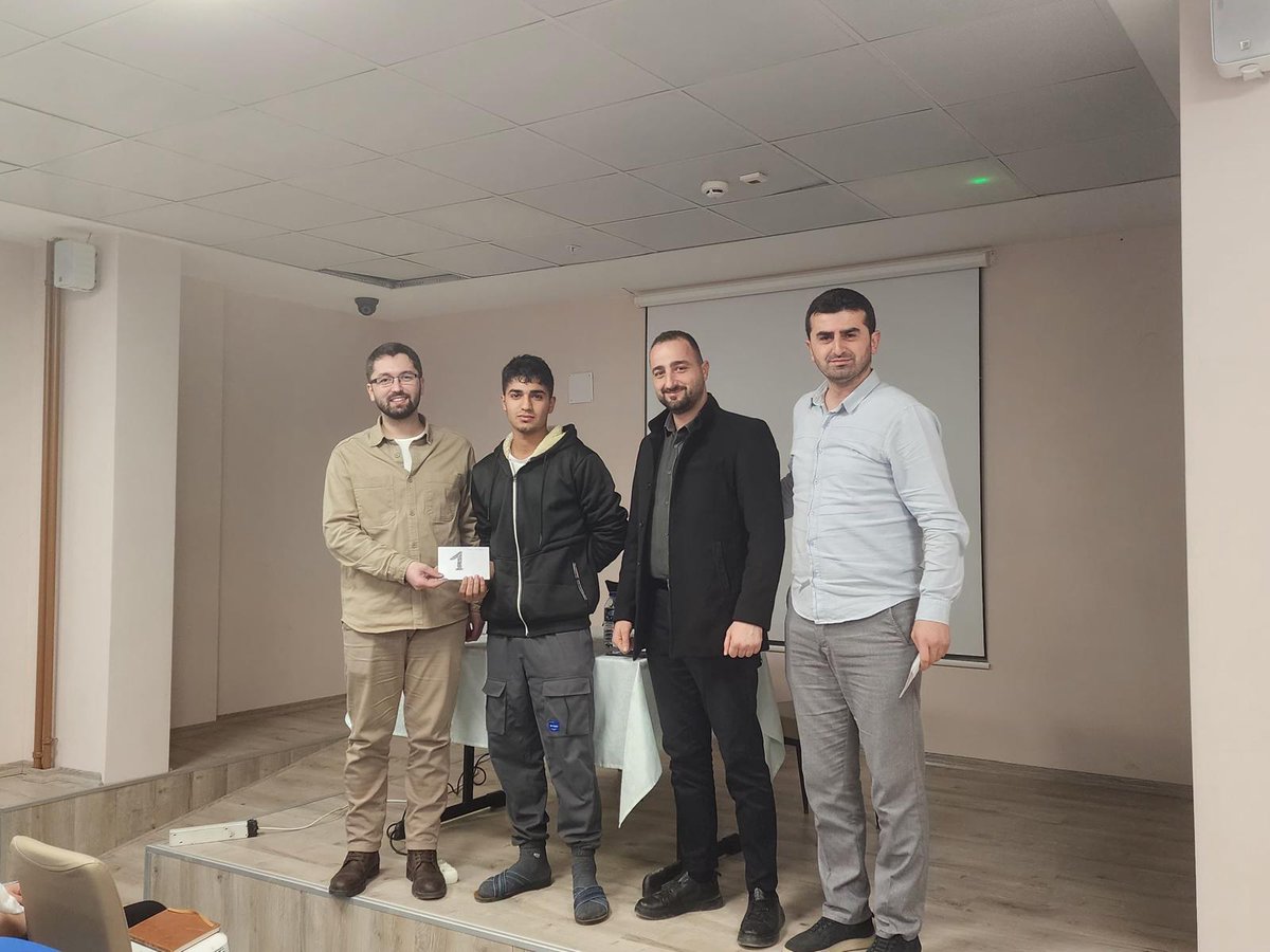 SamsunKYGM's tweet photo. Alaçam Yurdumuzda erkek öğrencilerimizle Ramazan Ayı konulu bilgi yarışması gerçekleştirdik.
#GSBYurtları
#YurdumdaRamazan https://t.co/bRXKvgpqvC