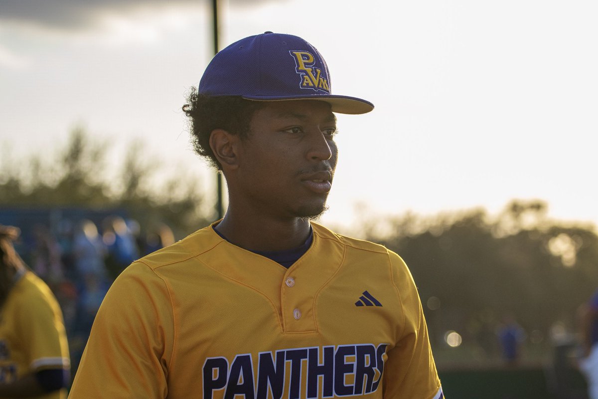 Chase_Moore15's tweet image. Work hard in silence, let your success be your noise. We going for the series sweep today against Southern. Let get it !!! @pvamubsb #grindsetmentality