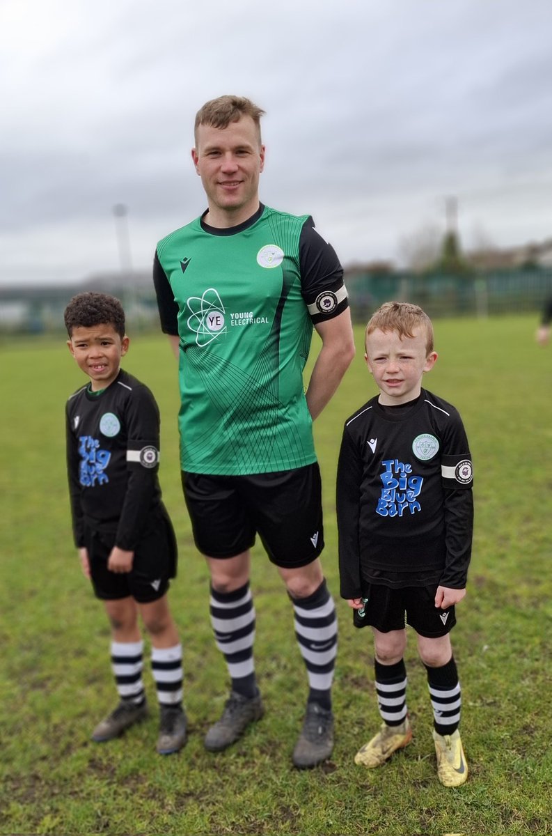 HanoverHarpsFC (@hanoverharpsfc) on Twitter photo Zane, Stevie and Luca <a href="/HeadInTheGameIE/">Head In The Game</a> captains v Crettyard <a href="/CarlowSoccer/">Carlow Soccer League</a> <a href="/harrysarticles/">Harry Shorthose</a> <a href="/EoghainUi/">Gaelscoil Eoghain Uí Thuairisc</a> <a href="/AskeaBoysCarlow/">Holy Family BNS</a> <a href="/bennekerryns/">Bennekerry National School</a> <a href="/bishopfoleyns/">Bishop Foley NS</a> Zane, Stevie and Luca <a href="/HeadInTheGameIE/">Head In The Game</a> captains v Crettyard <a href="/CarlowSoccer/">Carlow Soccer League</a> <a href="/harrysarticles/">Harry Shorthose</a> <a href="/EoghainUi/">Gaelscoil Eoghain Uí Thuairisc</a> <a href="/AskeaBoysCarlow/">Holy Family BNS</a> <a href="/bennekerryns/">Bennekerry National School</a> <a href="/bishopfoleyns/">Bishop Foley NS</a>