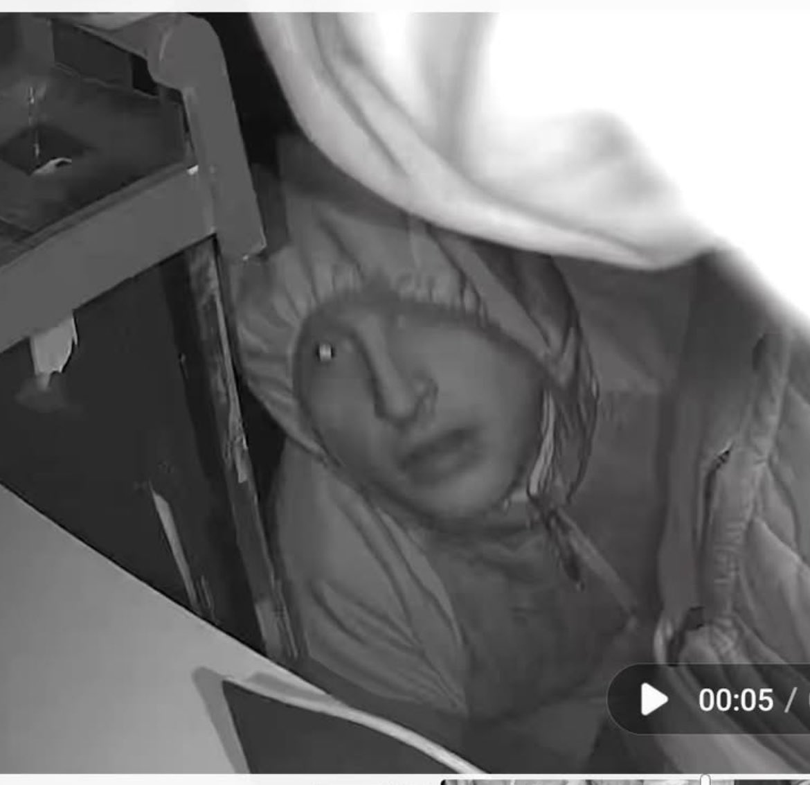 LeilaniDowding's tweet image. Come on Twitter. if on FB please share too !  Let’s find these people that have destroyed this woman’s business